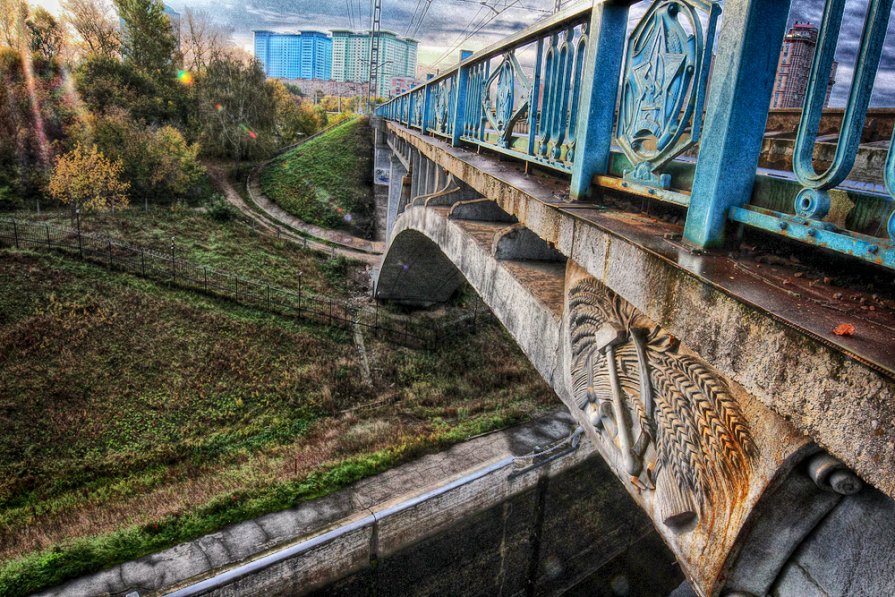 Железнодорожный мост - Александр Полесский