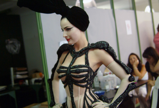 Jean-Paul Gaultier’s Haute Couture fashion show - Аполлинария Броше