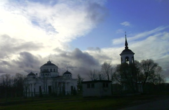 Облака над храмом - Людмила Якимова