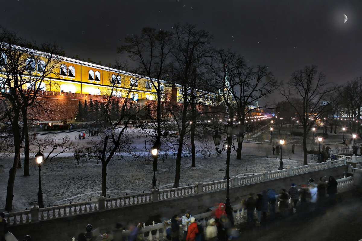 моя Столица ночная Москва(Александроаский сад) - юрий макаров