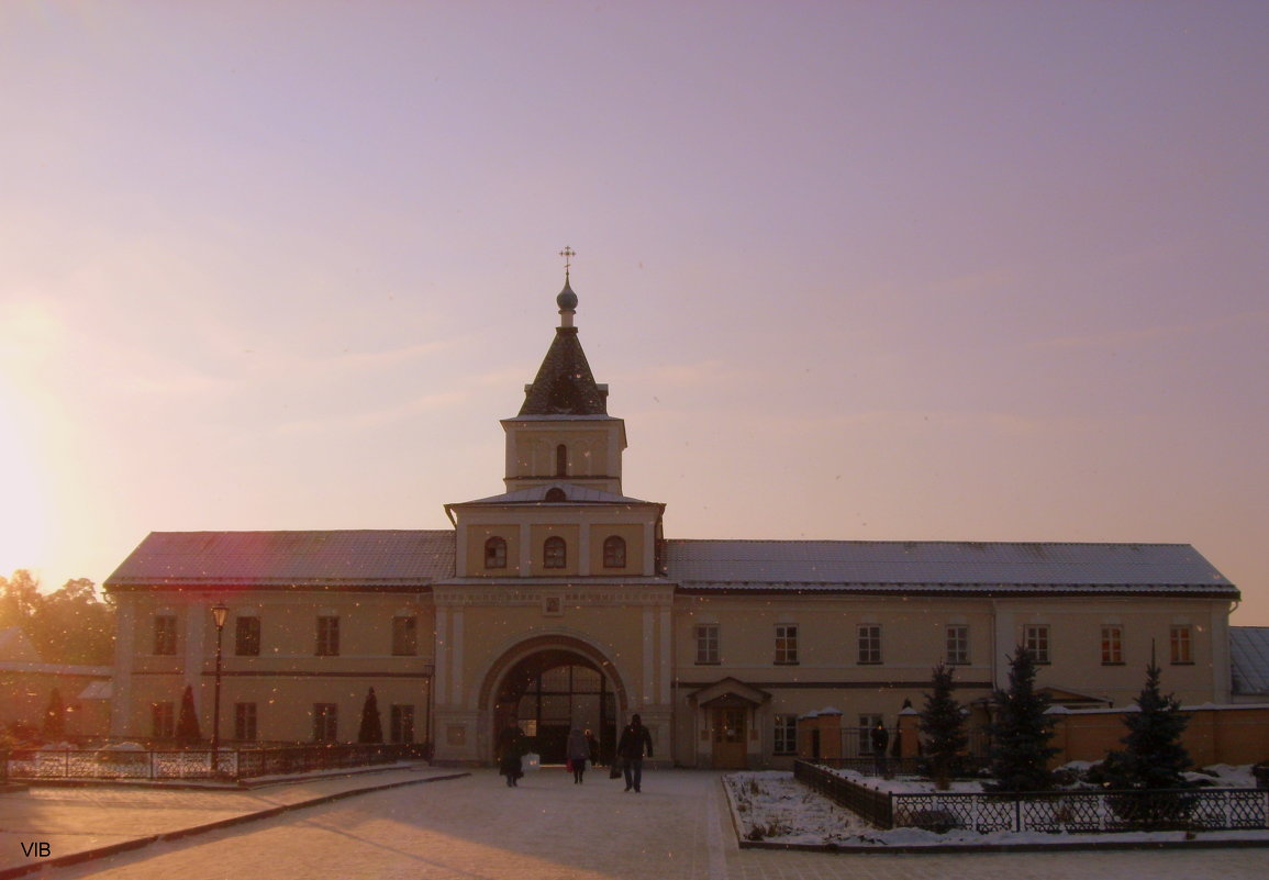 Солнце над Святыми воротами - Владимир 