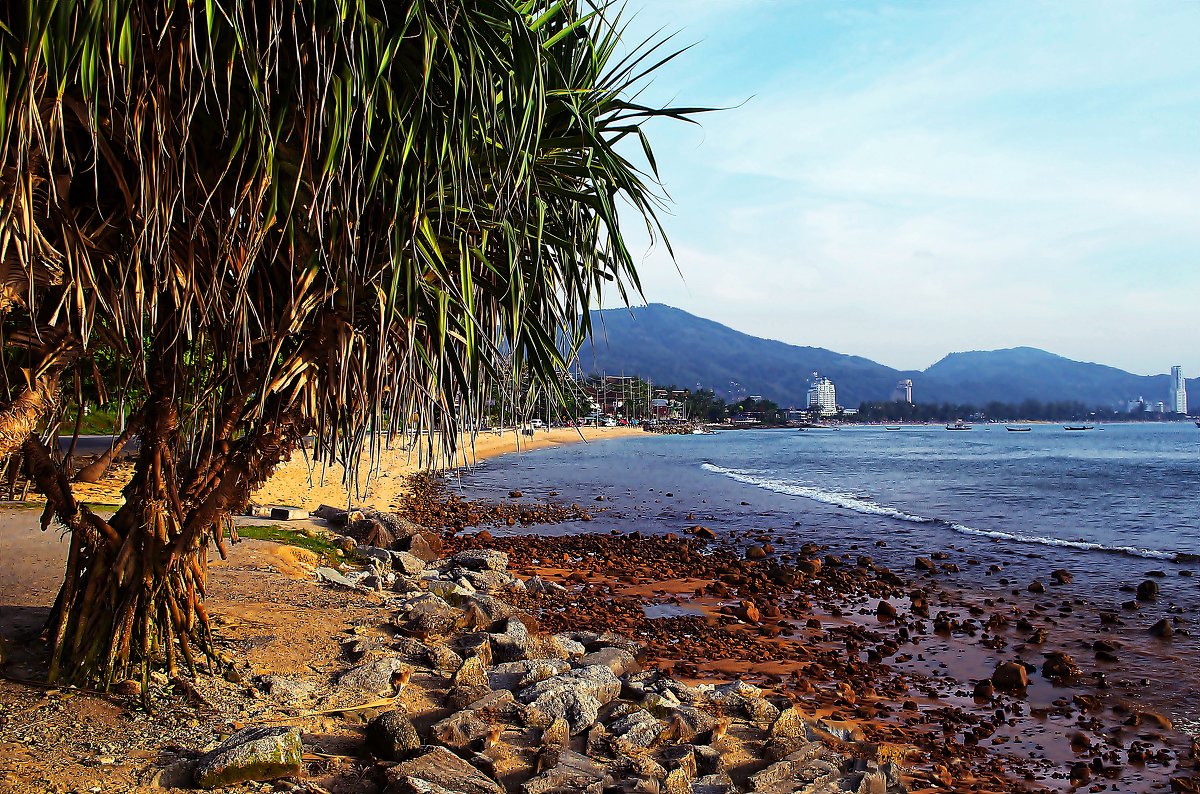 Patong, Phuket, Thailand/ - Рай Гайсин