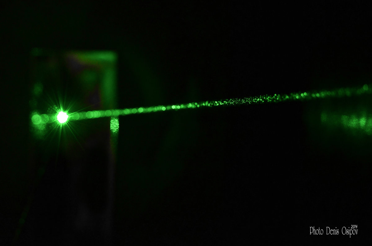 Green Laser - Denis Osipov