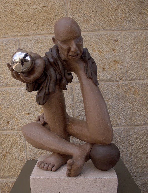 Скульптура на улице - Алла Шапошникова