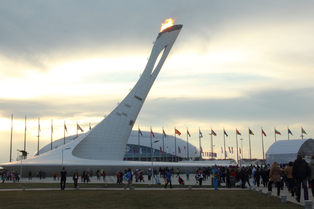 Прогулки вокруг олимпийского  факела. - Larisa Gavlovskaya