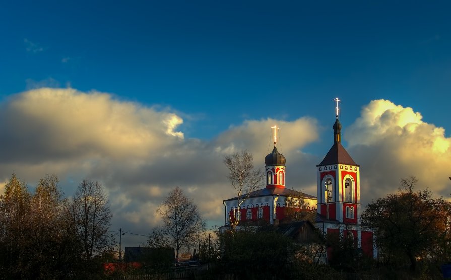 Церковь в Сафоново. - Andrei Dolzhenko