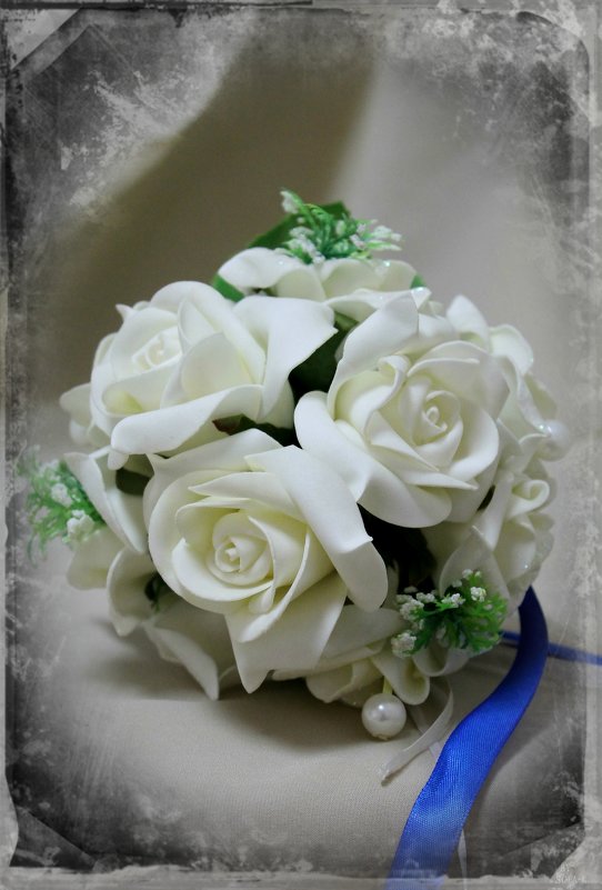 букет из белых роз - Sofa-L. 