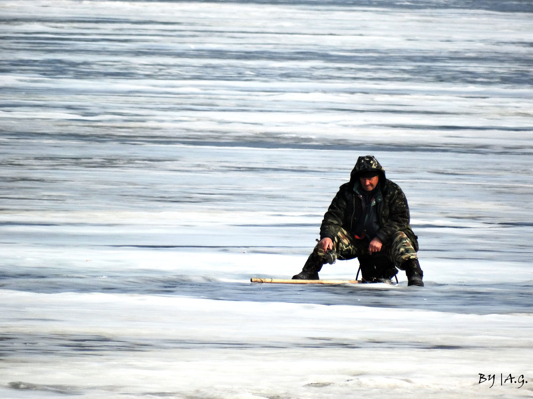 Зимняя рыбалка - Артём Пахомов