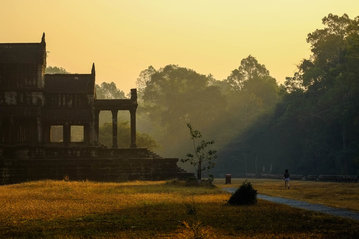 Sunrise at Angkor Wat - Nick K