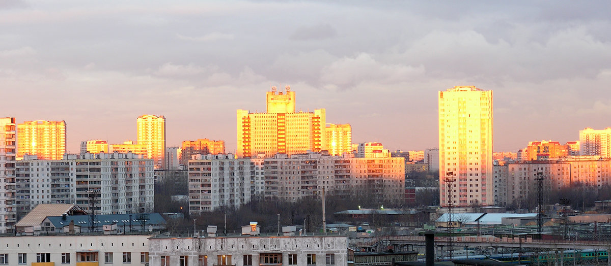 Золотой город Москва. - Юрий Кузяков