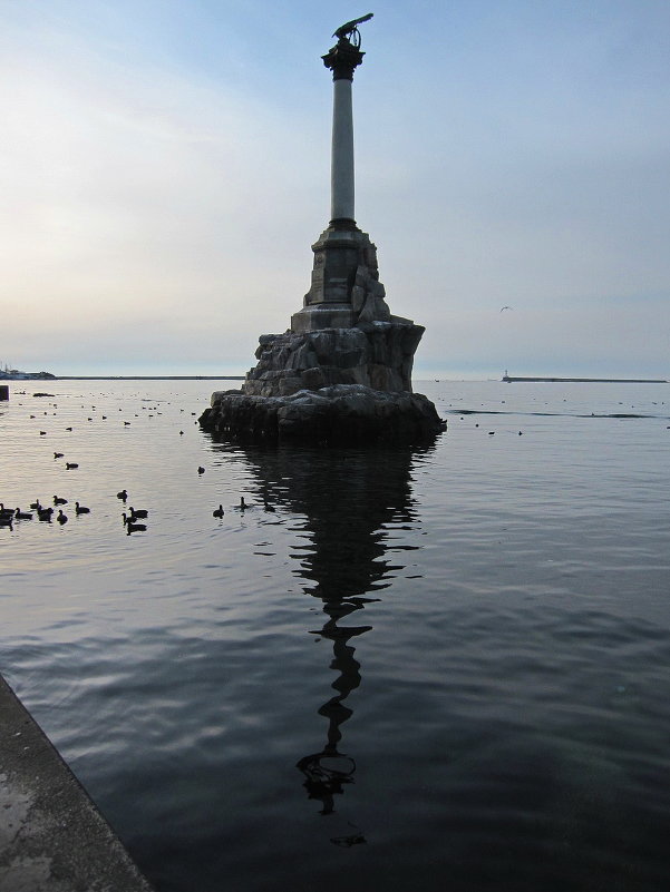 Памятник затопленным кораблям - Наталия С-ва