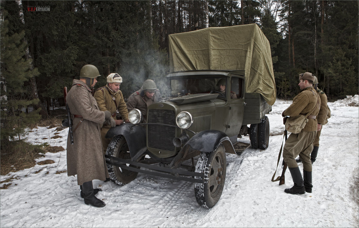 1944. Ну заводись!..ёпрст!!! - Виктор Перякин