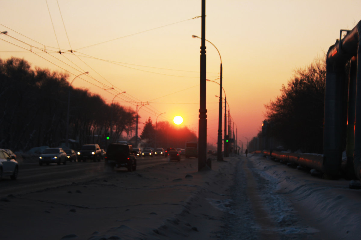 Городской закат. - Александр Ломов