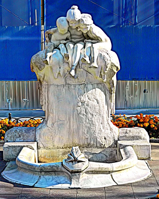 Скульптура-фонтан «Молодость» (фр. «Jeunesses») - Александр Корчемный