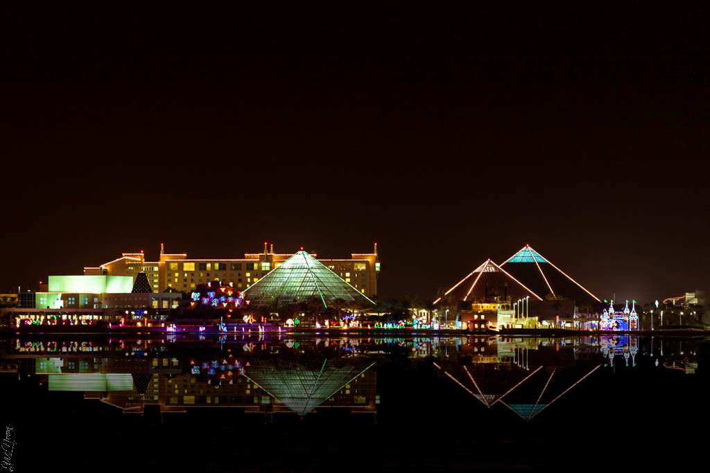 Moody Gardens Pyramids - Vic Noon