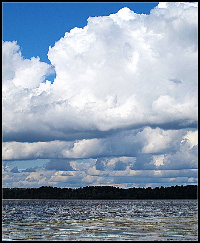 ...облака  над  озером... - Владимир Богославец