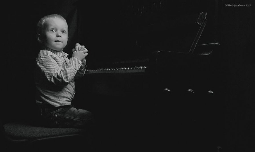 The Little Pianist - Вячеслав Ивенин