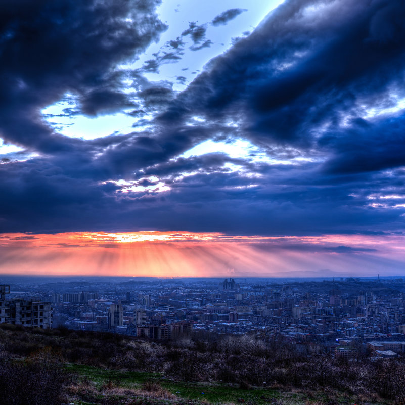 ..Yerevan.. - Tigran Hovasapyan