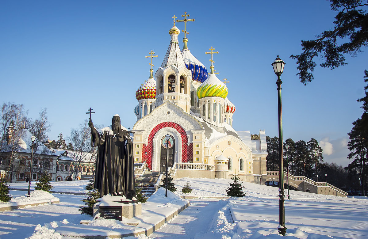 храм в переделкино зимой