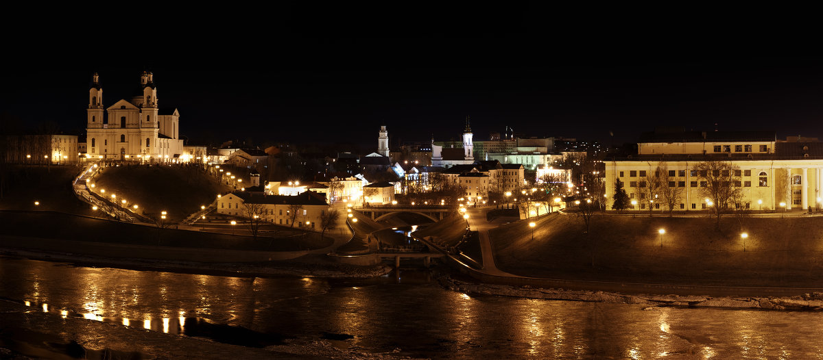 Панорама Устья реки Витьба и Старого города Витебск. - Виталий Шерепченков