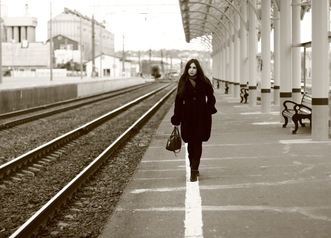 в ожидании поезда - Татьяна Киселева