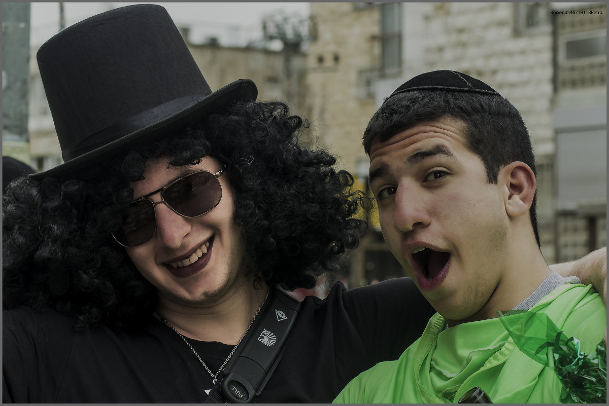 Пурим в Иерусалиме-2014-Друзья«Израиль, всё о религии...» - Shmual & Vika Retro