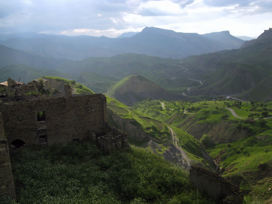 Вид из села Чох в Дагестане - Михаил Онипенко
