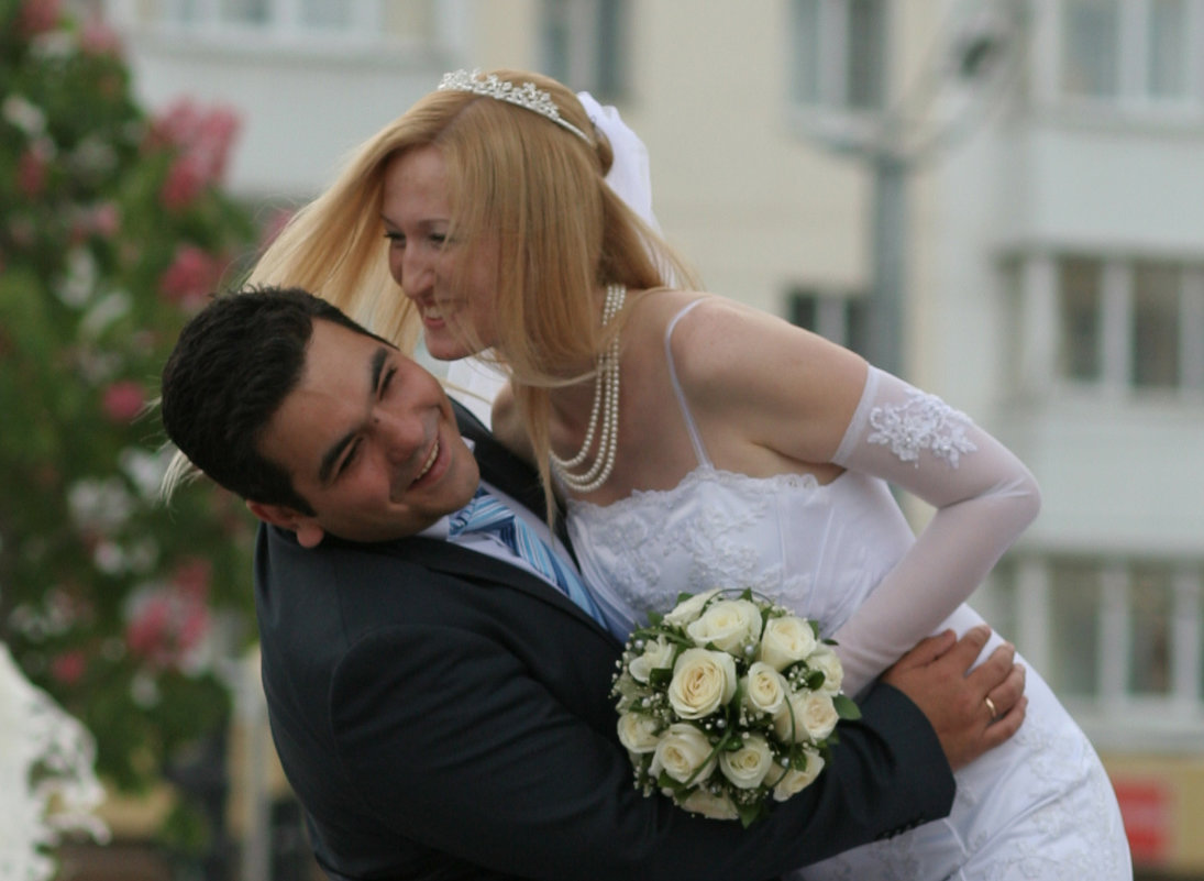 Весенняя свадьба - Константин Николаенко