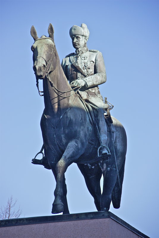 Хельсинки. Памятник Густаву Маннергеиму - Борис Гребенщиков
