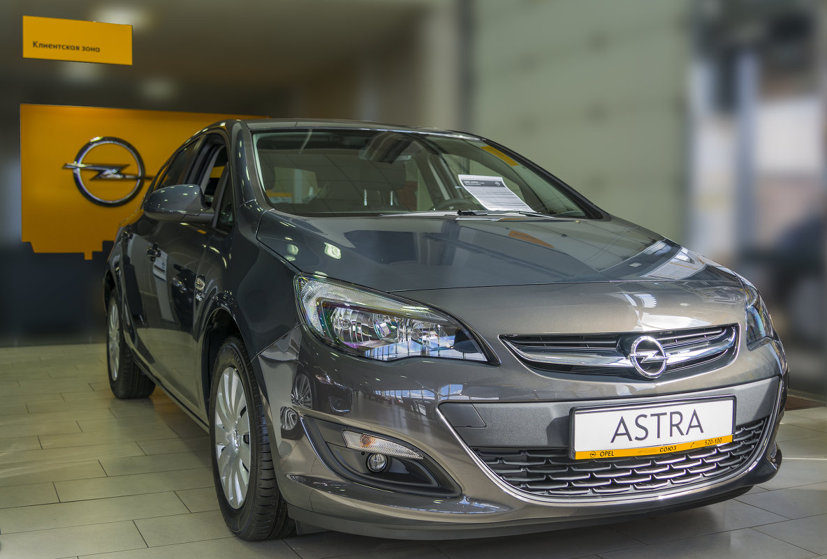 Opel Astra - Юрий Митенёв