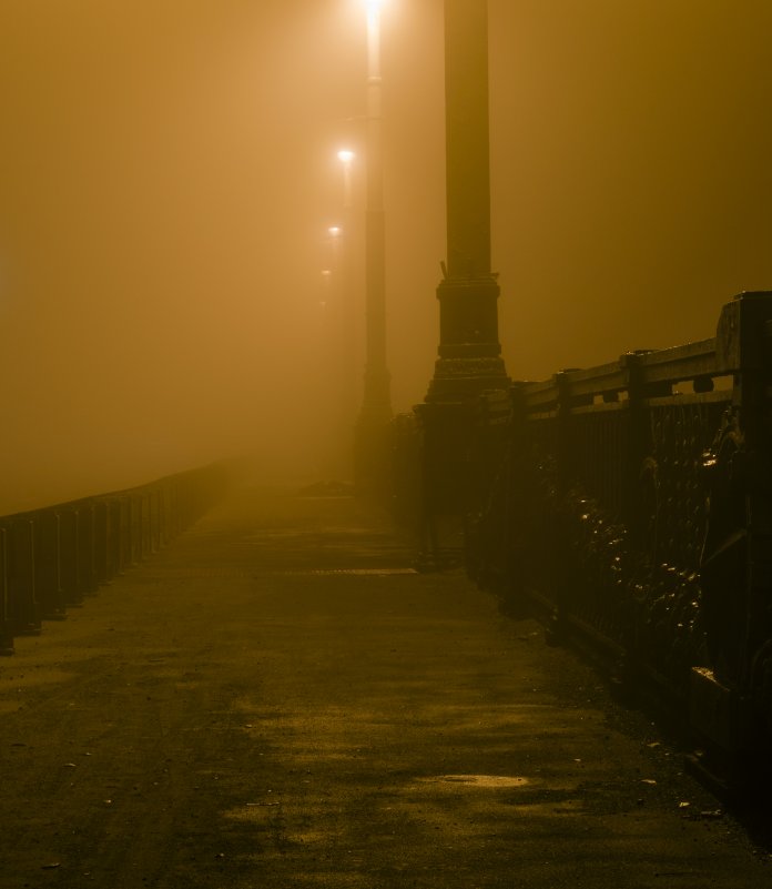 И снова ночь, туман, фонарь... - Глеб Якимов