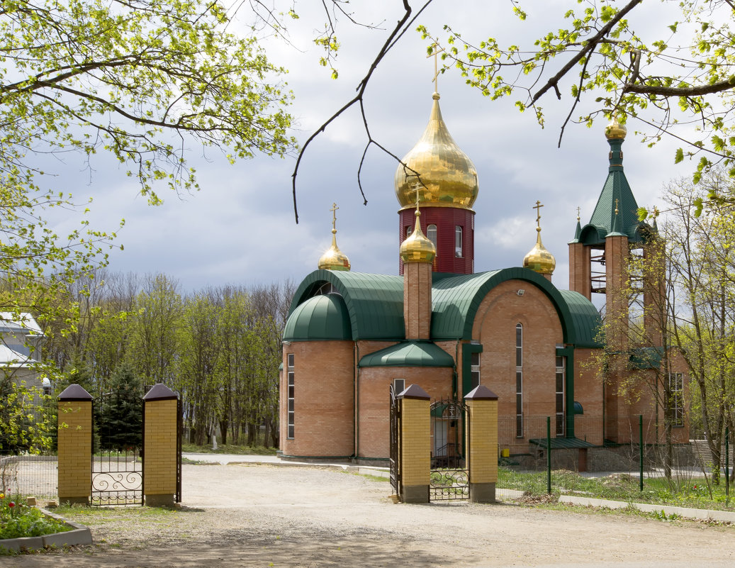 Церковь города Лермонтов - Николай Николенко