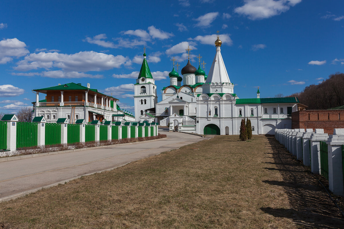 Вознесенский печерский мужской монастырь - Максим Баранцев