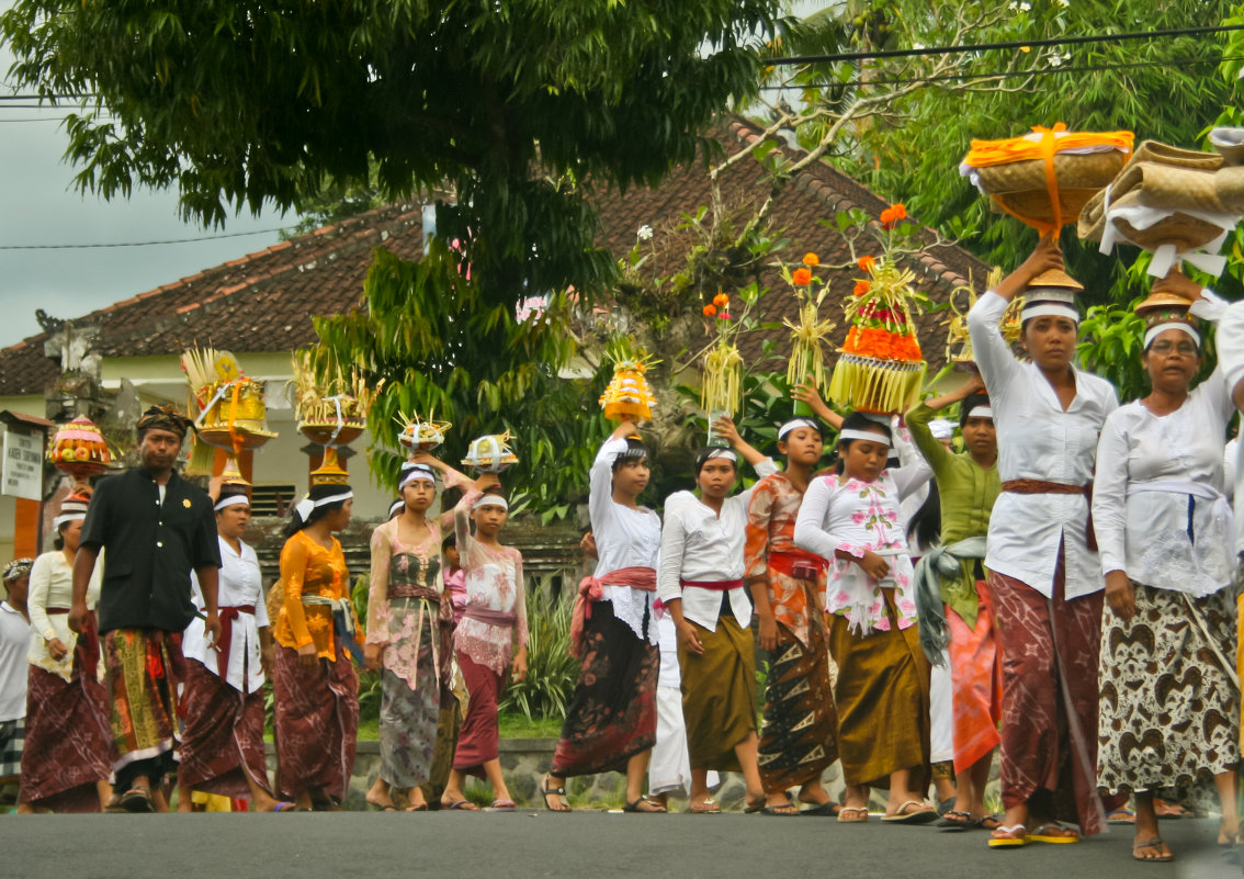 Праздник на Бали - Leonid 