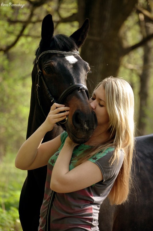 Любовь и лошади - Анна Раневская