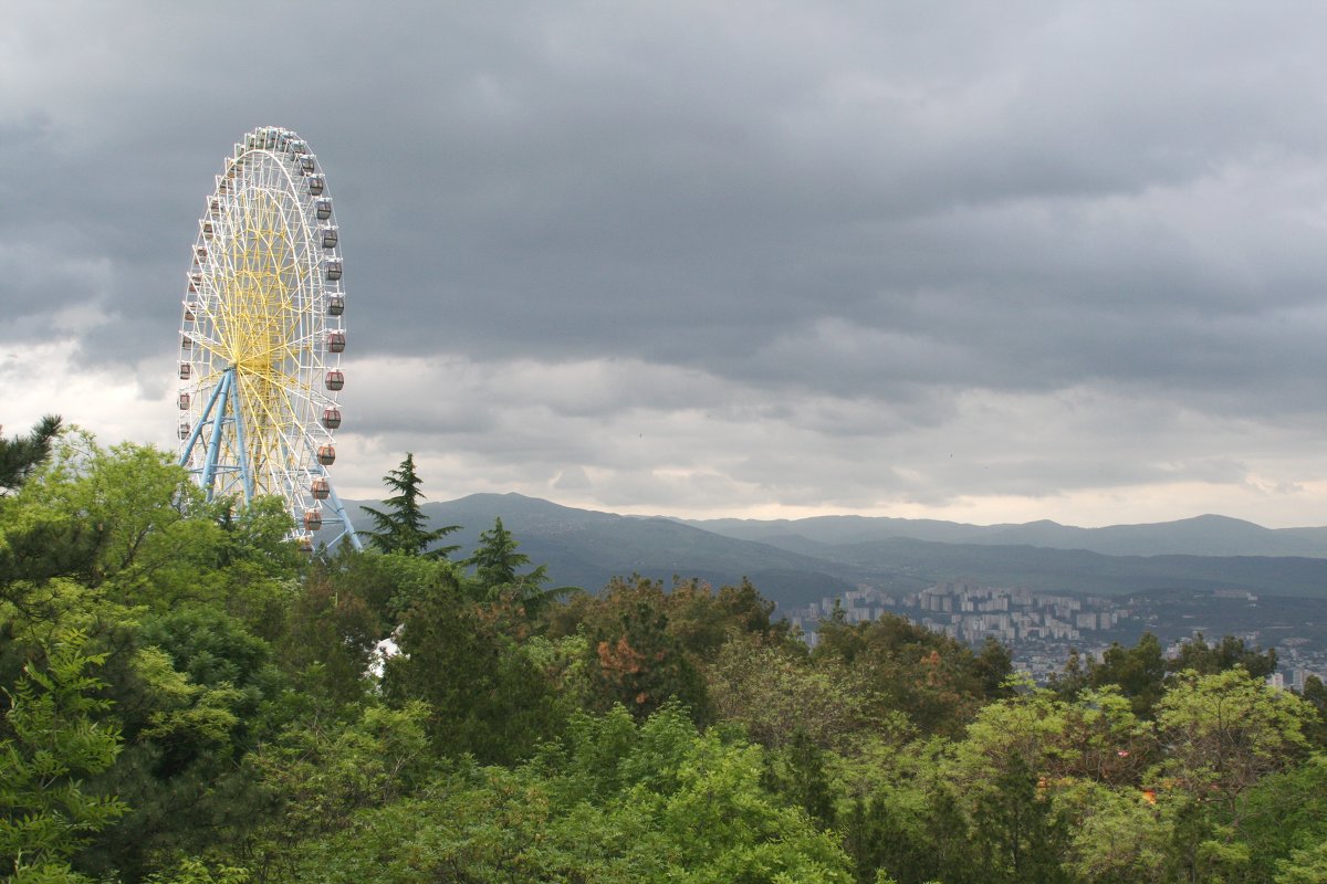 Парк Мтацминда в Тбилиси - Елена Кислых