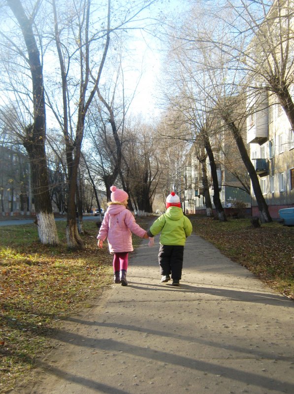 Вместе весело шагать... - Анна Серобабова