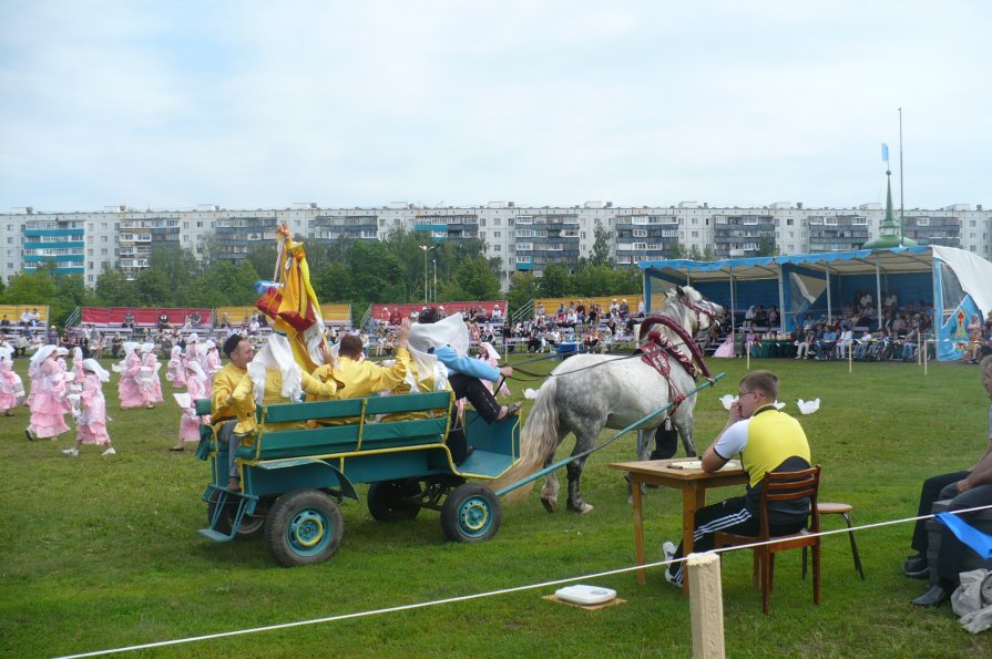 Лошадь на сабантуе для инвалидов 2011 год - Батыргул (Батыр) Шерниязов