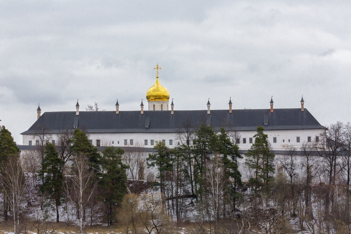 Россия православная.Саввино-Сторожевский монастырь - юрий макаров