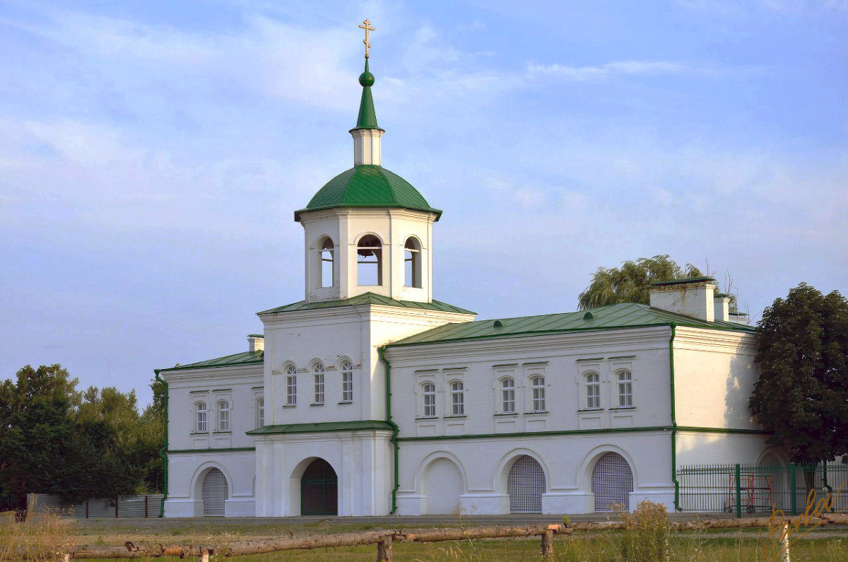 Старая церковь в станице - Виталий Павлов