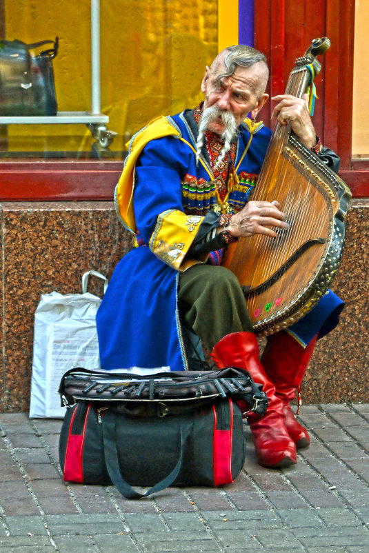 Козак на Крещатике - Андрей Зелёный