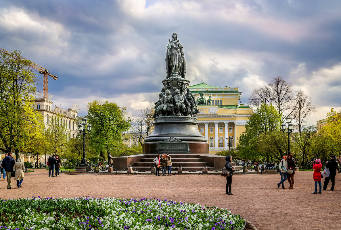 Памятник Екатерине II, Санкт-Петербург - Катерина L.A.