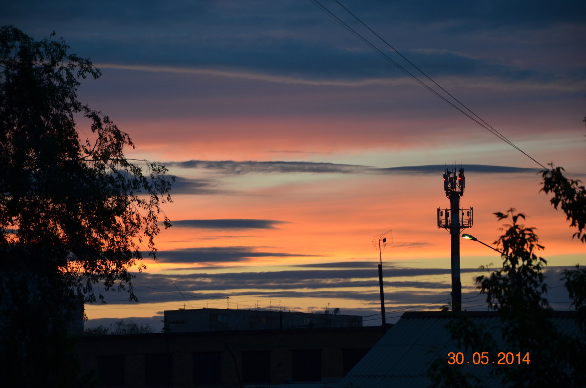 Закат в городе - Николай Воробьёв 