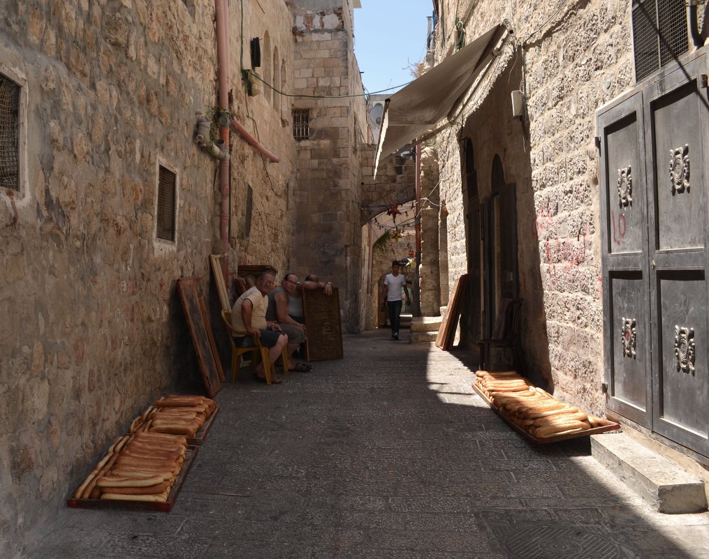 Старые улочки Иерусалима - oxana kritskaya