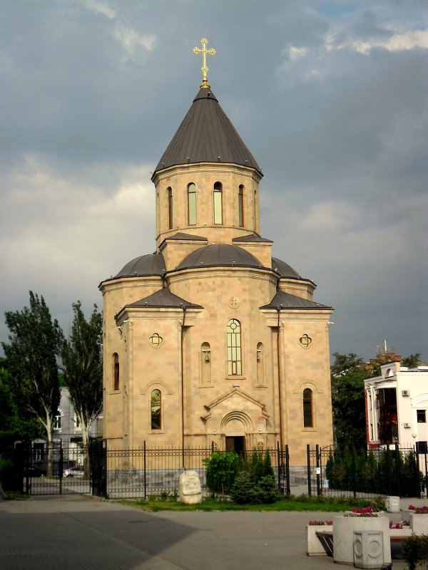 Армянская Апостольская церковь СУРБ-АРУТЮН ( Св. Воскресение) - Александр Лысенко