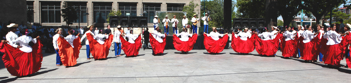 folk group from Panama - Olga Salnikova