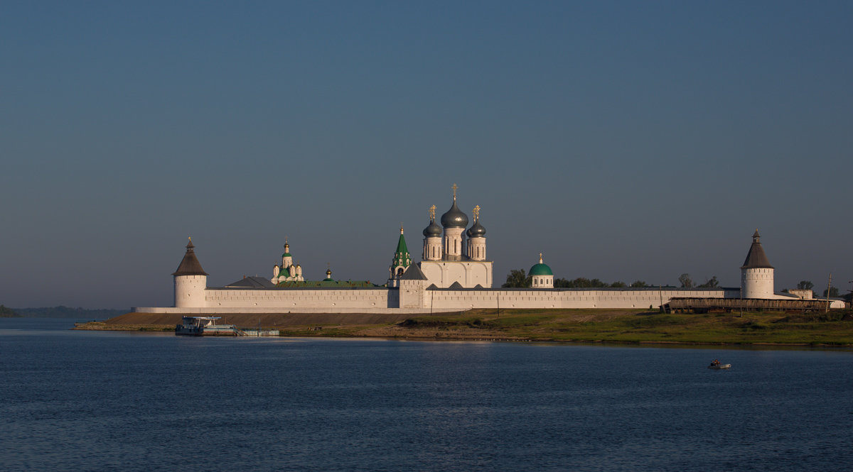 Свято-Троице-Макарьево-Желтоводский монастырь - Дмитрий Гортинский