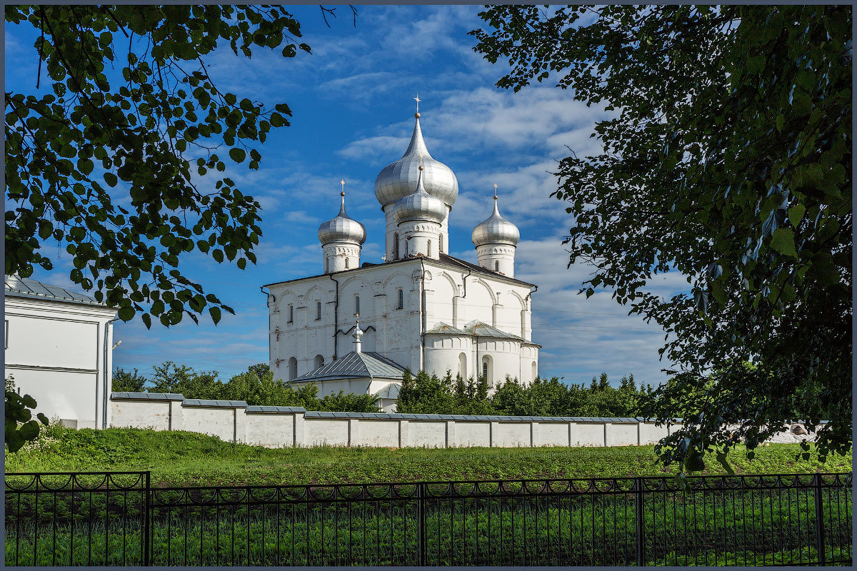 В.Н. Варламо-Хутынский монастырь - Евгений Никифоров