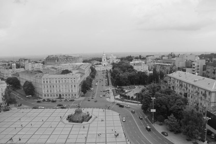 Софиевская площадь - Иван Горелов