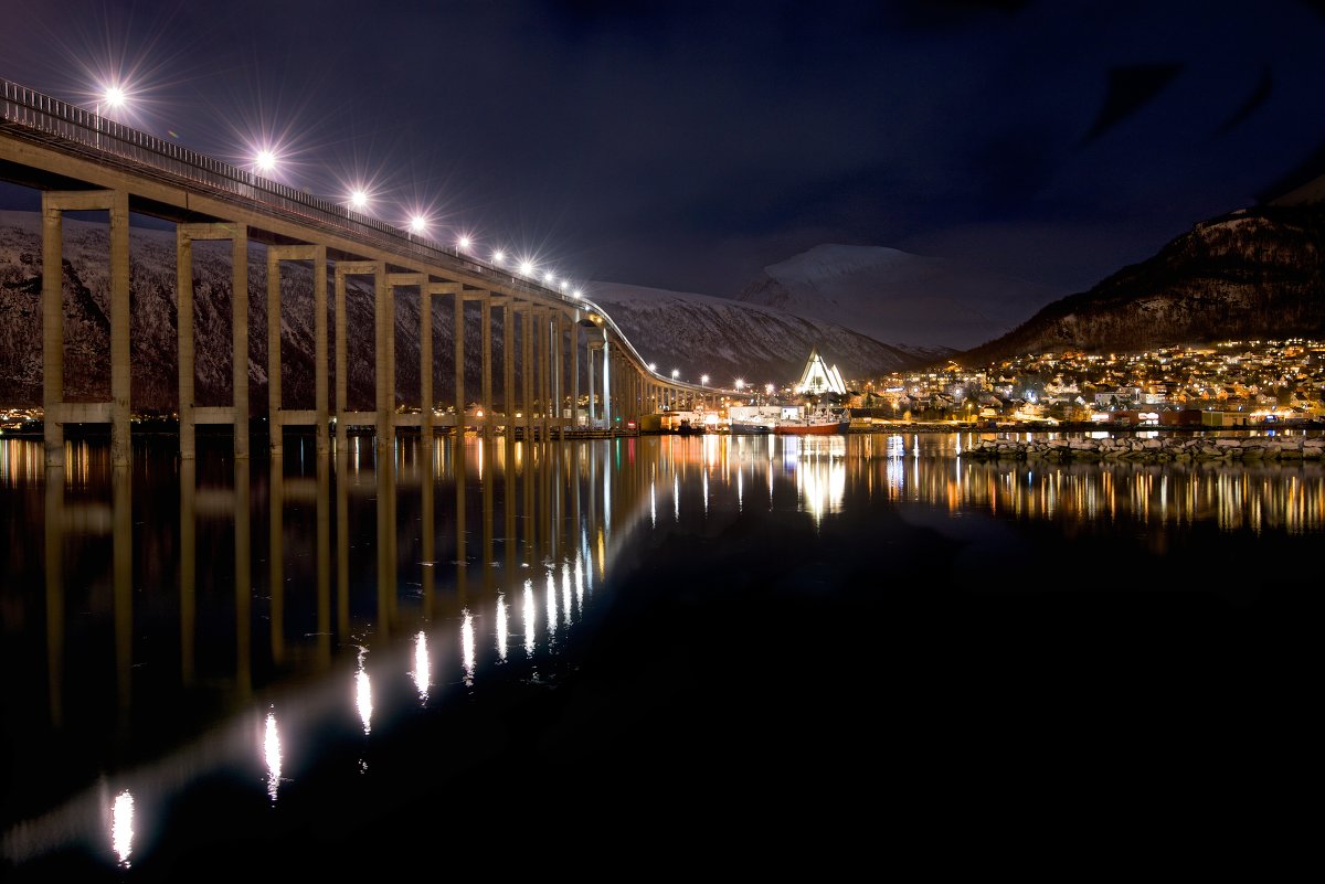 Tromsø at Night - Александр Павленко